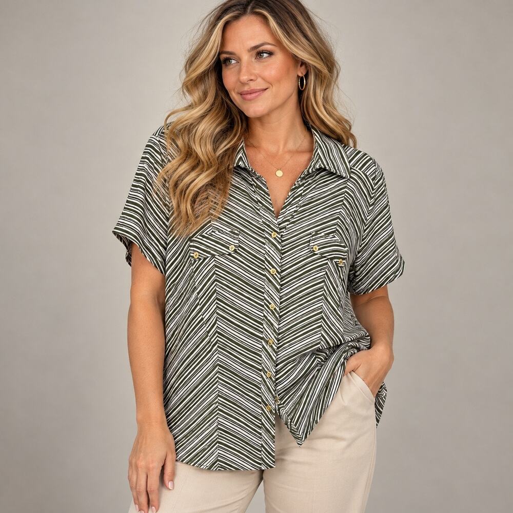 Roz & Ali Blouse Women’s 3X Cream Green Striped Short Sleeve Stretchy